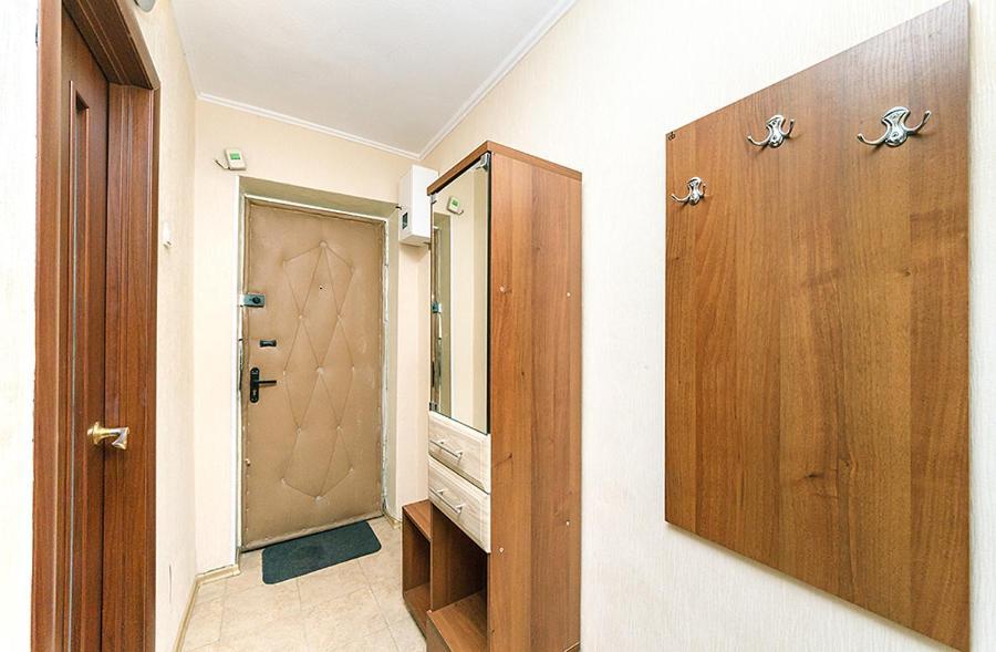 центр,1к м.кловская Apartment
